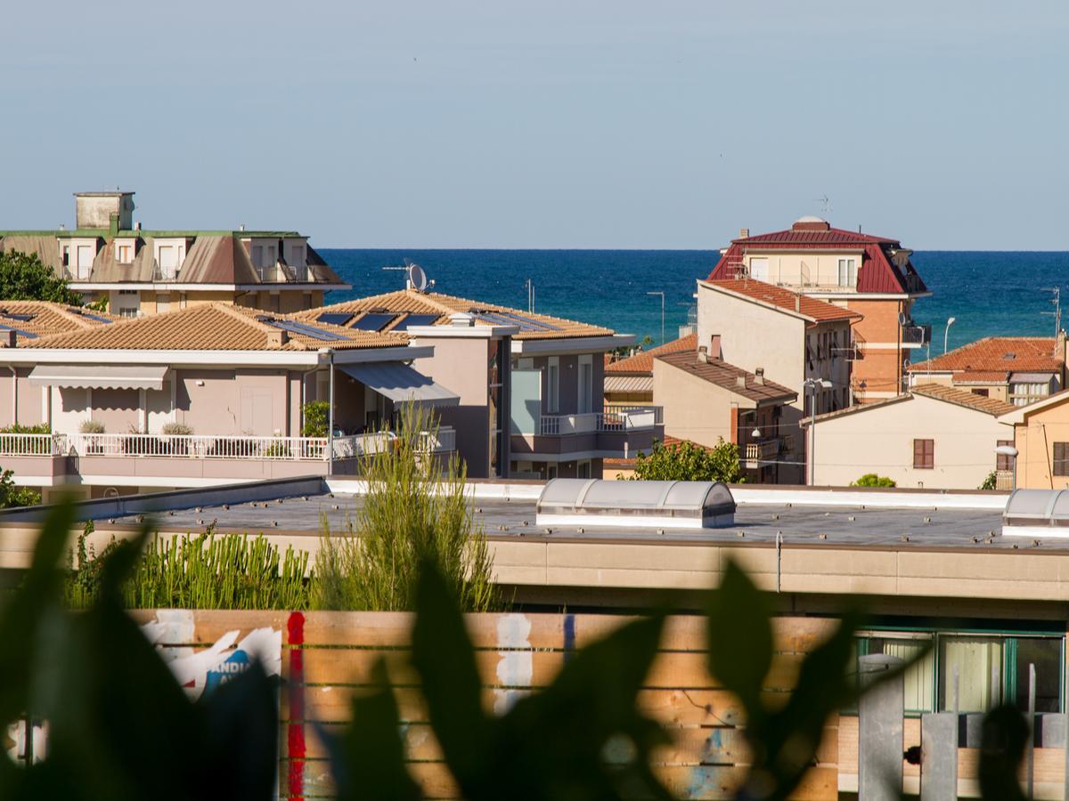 Il Sestante Hotell Civitanova Marche Exteriör bild
